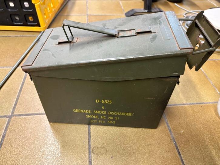 Magazijnkist voor Granaten, Verzamelen, Militaria | Algemeen, Overige soorten, Kist of Geocache, Overige gebieden, Ophalen of Verzenden