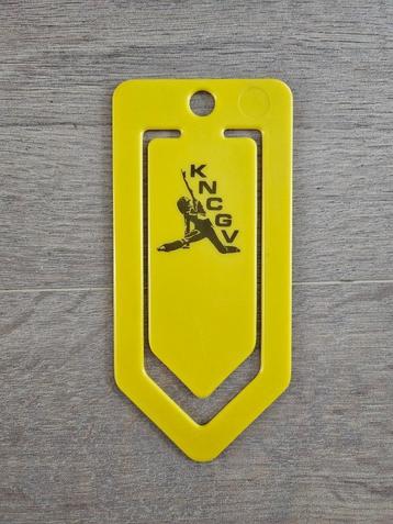 grote gele paperclip van turnbond KNCGV en jazz - 7 x 15 cm  beschikbaar voor biedingen