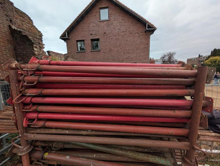 60 bouwstutten, Doe-het-zelf en Verbouw, Steigers, Zo goed als nieuw, Overige typen, 5 meter of hoger, Ophalen