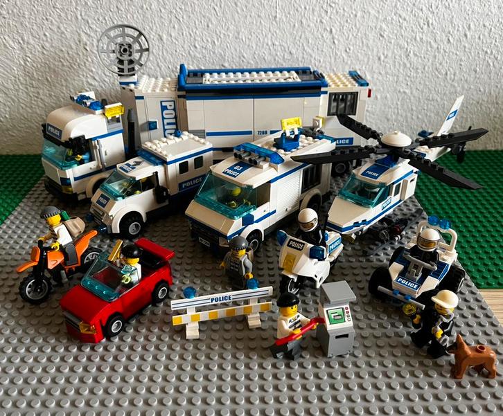 LEGO city - Politie- bundel “Stad Patrouille Collectie”, Kinderen en Baby's, Speelgoed | Duplo en Lego, Zo goed als nieuw, Ophalen of Verzenden