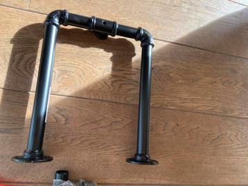 Nieuw kledingrek - Zwart - metaal beschikbaar voor biedingen