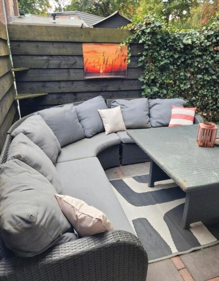 Ruime loungeset - gratis!, Tuin en Terras, Tuinsets en Loungesets, Gebruikt, Bank, Ophalen of Verzenden
