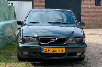 Goed onderhouden Volvo S70 Exclusive automaat airco, leder beschikbaar voor biedingen