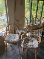 4 houten tuinstoelen met kussens, Ophalen, Zo goed als nieuw, Hout