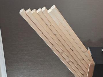 7 balken 68x44 x 235 + 2 balken 300cm met wat gaatjes TEAB beschikbaar voor biedingen