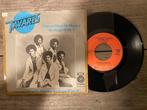 VINYL SINGLE Tavares - Heaven Must Be Missing an Angel, Gebruikt, 7 inch, Single, Ophalen of Verzenden