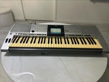 Yamaha PSR3000 beschikbaar voor biedingen