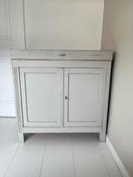 Lichtgrijze brocante kast /commode, Huis en Inrichting, Kasten | Dressoirs, Ophalen, Zo goed als nieuw, 25 tot 50 cm, 50 tot 100 cm