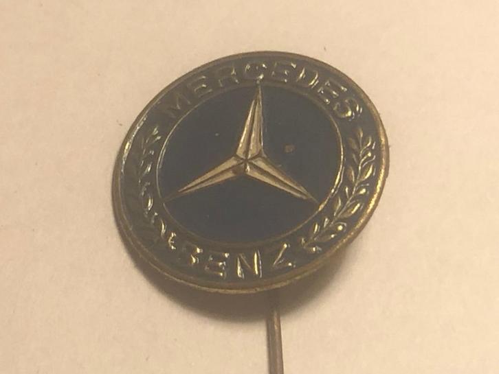 Metalen MERCEDES BENZ AUTOMERK Speld (Blauw/Wit/Messingkl.)., Verzamelen, Speldjes, Pins en Buttons, Zo goed als nieuw, Speldje of Pin