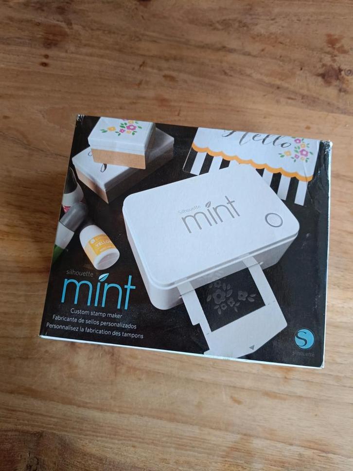 Silhouette Mint Stempelmaker - ongebruikt, Hobby en Vrije tijd, Scrapbooking, Zo goed als nieuw, Overige typen, Ophalen of Verzenden