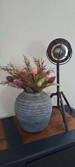 Grijze aardewerk bloempot/vaas - 30cm hoog, Ophalen of Verzenden, Zo goed als nieuw