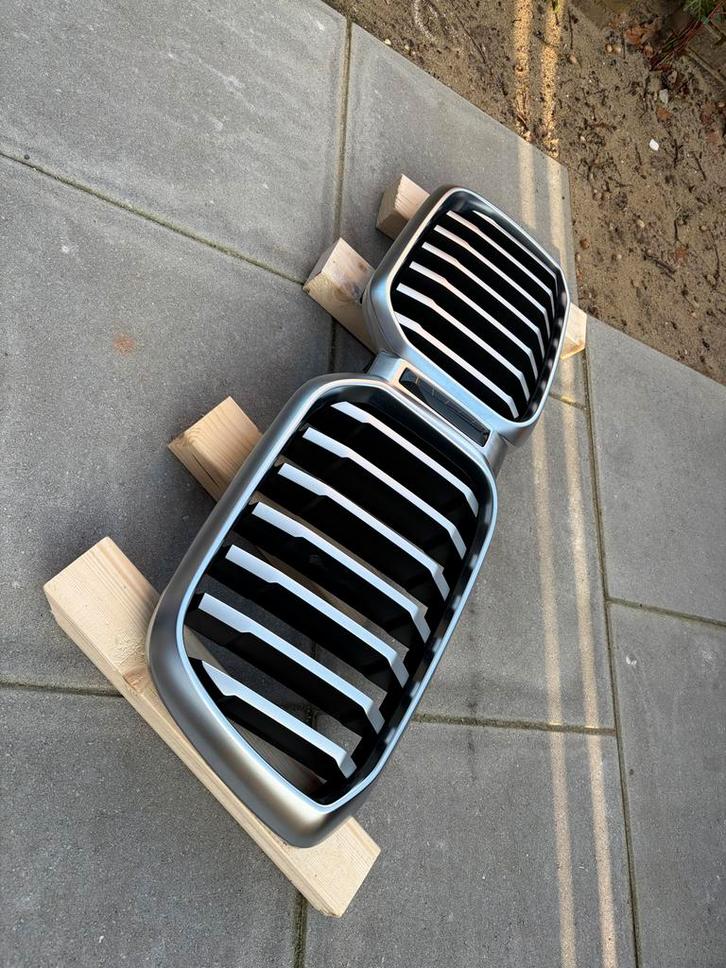 Originele BMW X3 G01 Grill, Auto-onderdelen, Carrosserie en Plaatwerk, Bumper, BMW, Voor, Gebruikt, Ophalen of Verzenden