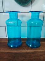 2 glazen Lifestyle vazen - flessen - kannen blauw, Blauw, Ophalen of Verzenden, Minder dan 50 cm, Glas