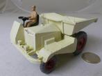 1949 Dinky Supertoys 562 MUIR HILL DUMPER + DRIVER. (-A-)