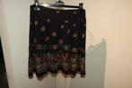 King Louie leuke vintage look rok zwart kleuren bloemen prin, Kleding | Dames, Rokken, Maat 38/40 (M), Verzenden, Zwart, King Louie