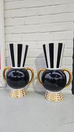 2 x blauwe-wit gestreepte vaas met gouden accenten, Huis en Inrichting, Woonaccessoires | Vazen, Ophalen, 50 tot 75 cm, Zwart
