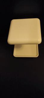 Space Age bijzettafel, Huis en Inrichting, Tafels | Bijzettafels, Ophalen of Verzenden, Rond, Minder dan 55 cm, Minder dan 45 cm