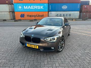 BMW 1-Serie 2.0 125I 3DR AUT 2012 Bruin beschikbaar voor biedingen
