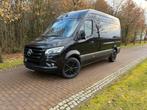 Mercedes-Benz Sprinter 319 3.0V6 L2H2 | 5 - Persoons | Led |, Auto's, Bestelauto's, 190 pk, Zwart, Mercedes-Benz, Bedrijf
