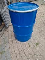 Vuurton brand ton 200 liter vaten, Tuin en Terras, Regentonnen, 150 liter of meer, Ophalen of Verzenden, Zo goed als nieuw