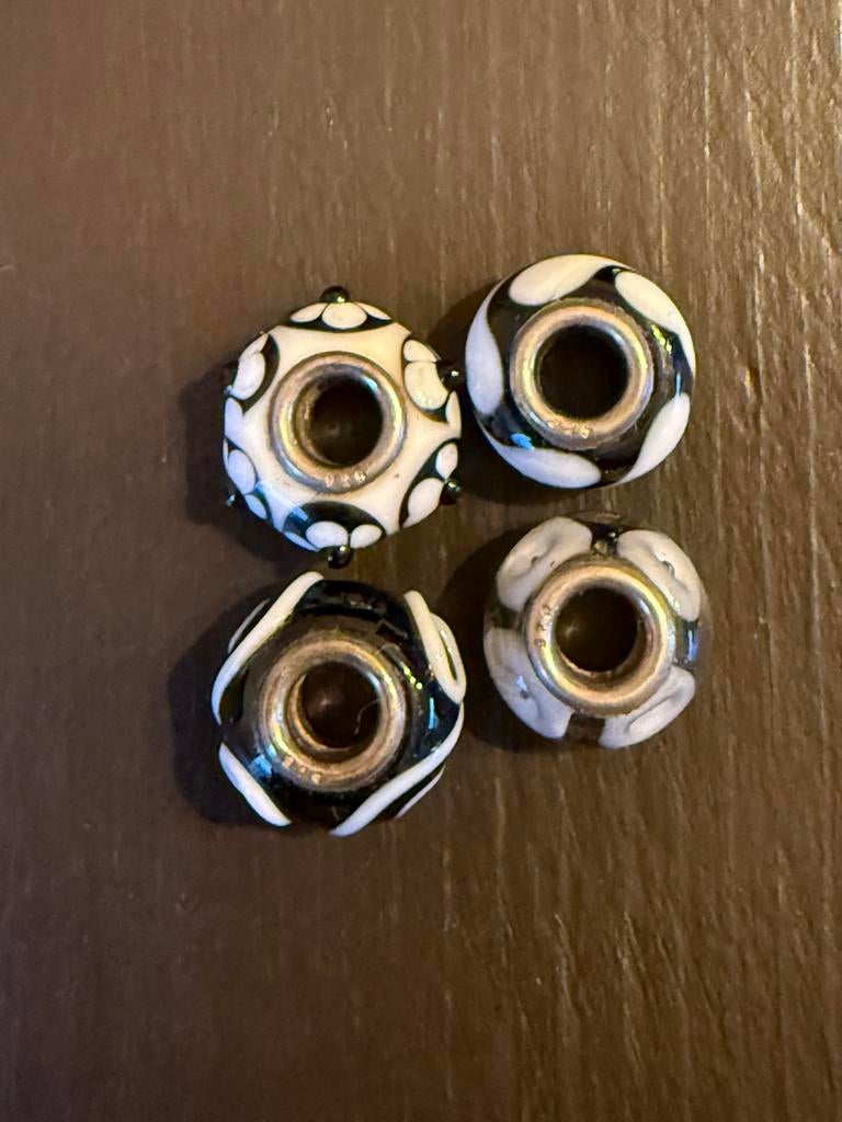 Bedels voor pandora armband, Sieraden, Tassen en Uiterlijk, Bedels, Pandora, Ophalen of Verzenden, Zo goed als nieuw, 4 bedels of meer