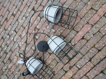 beton / ijzer hanglampen 3 stuks beschikbaar voor biedingen