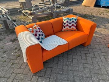 Uitverkoop! Set Gelderland 2/3-zitsbank oranje beschikbaar voor biedingen