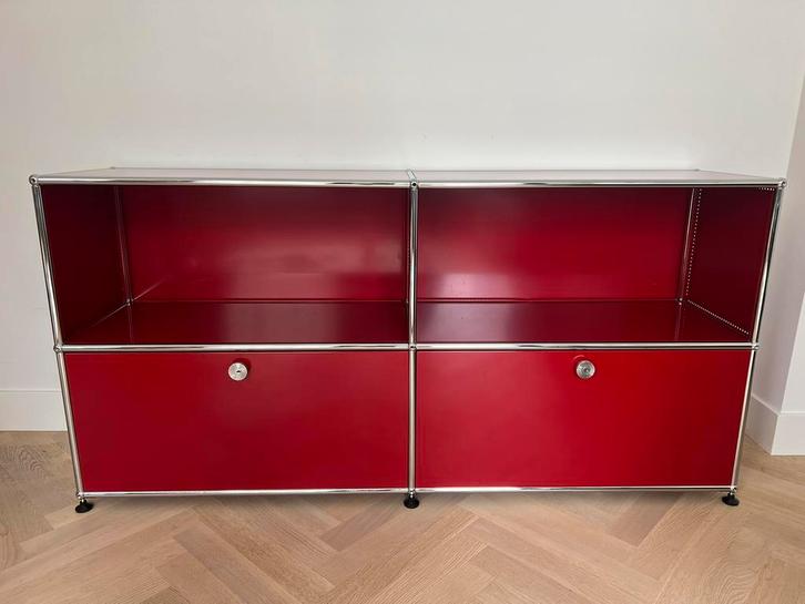 USM Haller Kast / Sideboard – Ruby Red (RAL 3003), Huis en Inrichting, Kasten | Lockerkasten, Zo goed als nieuw, Ophalen of Verzenden