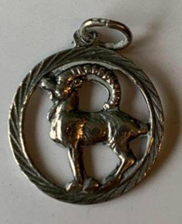 sterrenbeelden hanger Steenbok , Zilver beschikbaar voor biedingen