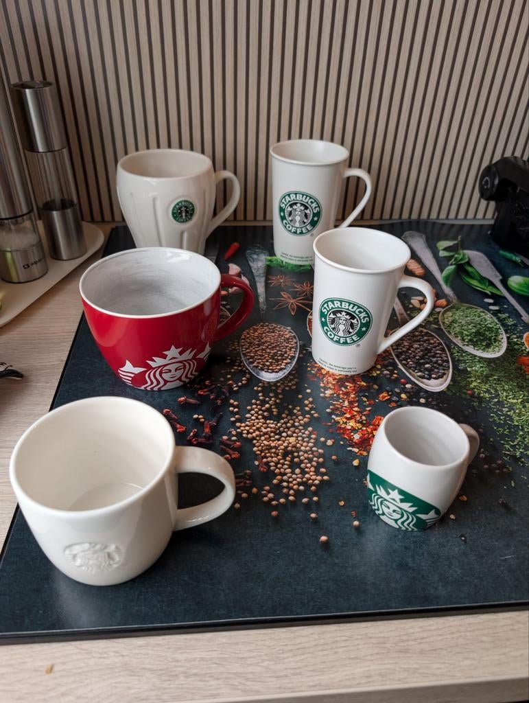 6 Starbucks Mokken / Kopjes, Huis en Inrichting, Keuken | Servies, Ophalen of Verzenden, Zo goed als nieuw