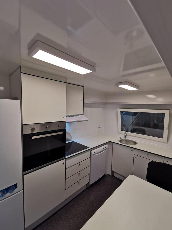 Te huur tijdelijke mobiele nood keuken compleet verbouwing, Huis en Inrichting, Keuken | Complete keukens, Zo goed als nieuw, Ophalen