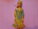 Barbie vintage Francie In-Print jurk onderjurk hoedje, Verzamelen, Ophalen of Verzenden, Gebruikt, Kleertjes