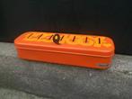 Vintage oranje BRABANTIA SPAARBLIK SPAARPOT GELDKIST sleutel, Verzamelen, Spaarpotten, Ophalen of Verzenden, Gebruikt, Metaal of Blik