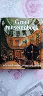 Groot Museumboek, Boeken, Gelezen, Diverse auteurs, Ophalen of Verzenden, Overige onderwerpen