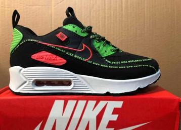 Nike Air Max 90 Worldwide - Nieuw in Doos beschikbaar voor biedingen