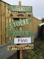 Geboortebord Wegwijzerbord Pijlenbord huren STOERE jongen, Ophalen, Zo goed als nieuw, Geboortebord