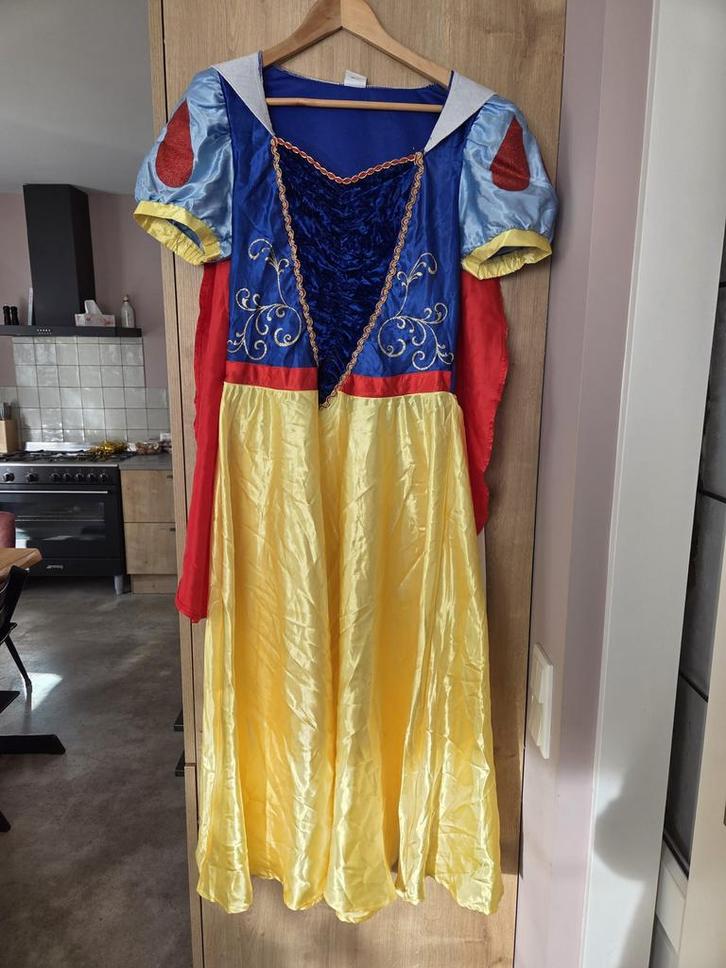 Sneeuwwitje jurk - Disney - Maat M, Kleding | Dames, Carnavalskleding en Feestkleding, Gedragen, Kleding, Carnaval, Maat 38/40 (M)