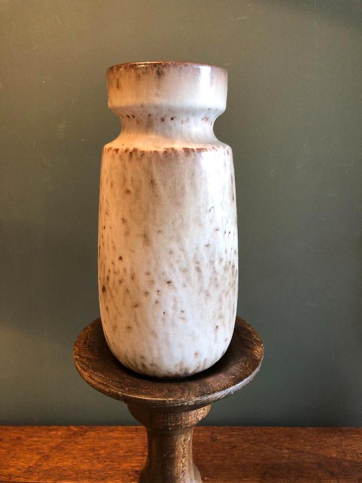 Vintage West-Germany Vaas Bruin., Antiek en Kunst, Antiek | Vazen, Ophalen of Verzenden