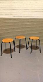Set Van 3 Vintage Krukjes, Huis en Inrichting, Krukjes, Ophalen, Tweedehands, Tweedehands, Hout