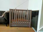 Houten TWF box met lade, boxmatras en boxkleed, Ophalen, Zo goed als nieuw, Lade