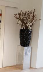 Hoge zwarte XXL vaas, Ophalen, Kunststof, 50 tot 75 cm, Zwart