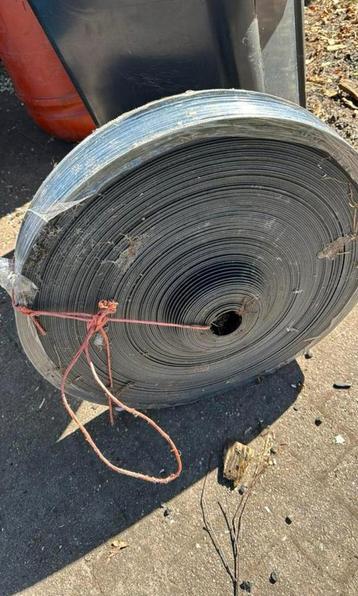 PVC band voor rond paddock/weiland beschikbaar voor biedingen