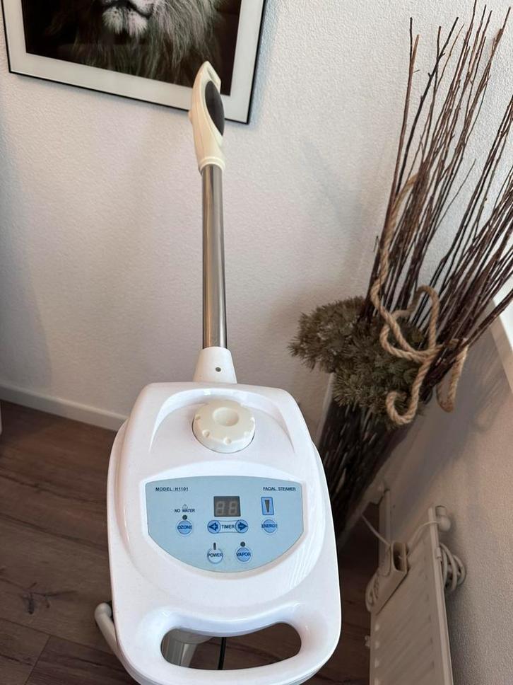 Vapozone stoom schoonheidssalon, Witgoed en Apparatuur, Persoonlijke-verzorgingsapparatuur, Zo goed als nieuw, Overige typen, Ophalen