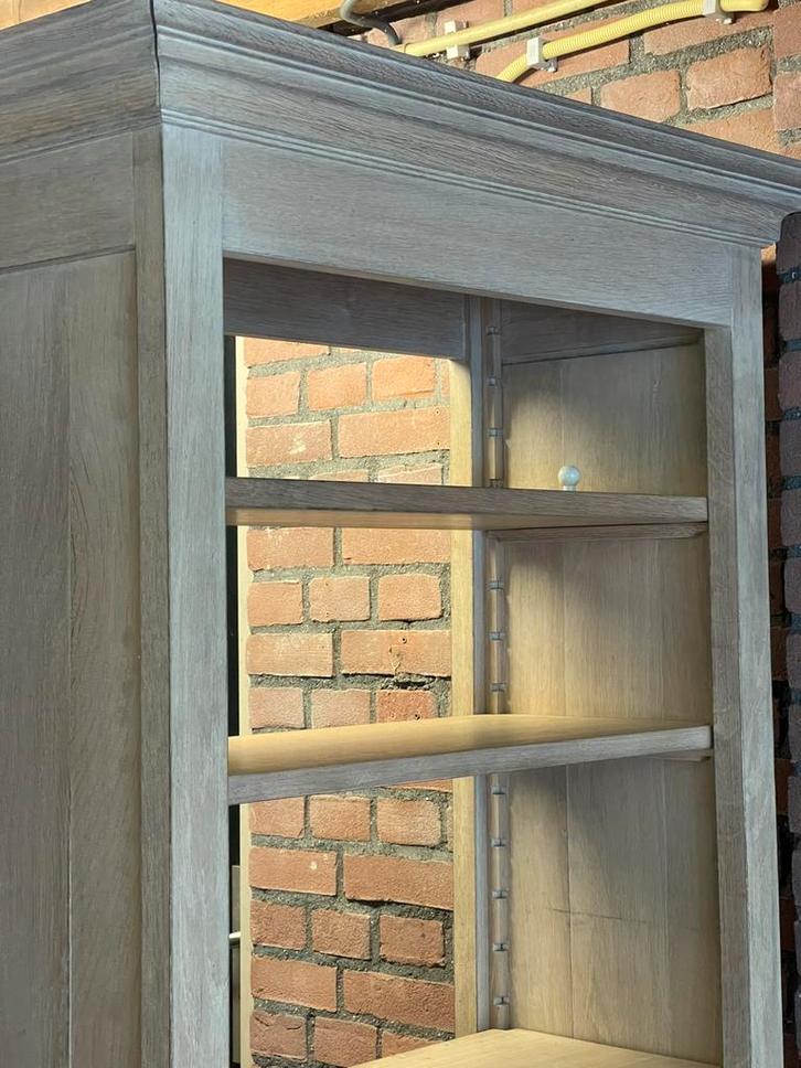 Mooie eiken kast, massief eiken., Huis en Inrichting, Kasten | Boekenkasten, Zo goed als nieuw, 50 tot 100 cm, 200 cm of meer
