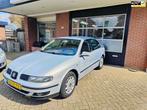 Seat Toledo 1.6 Signo, Airco, Nieuwe APK, NAP, Auto's, Seat, 47 €/maand, Origineel Nederlands, Te koop, Zilver of Grijs