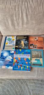 6x schoolboeken, HBO Hotelschool, Ophalen of Verzenden, Zo goed als nieuw, Overige niveaus, Overige vakken
