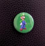Luigi van Mario button speld pin, groen, 25mm, Verzamelen, Speldjes, Pins en Buttons, Verzenden, Nieuw, Figuurtje, Button
