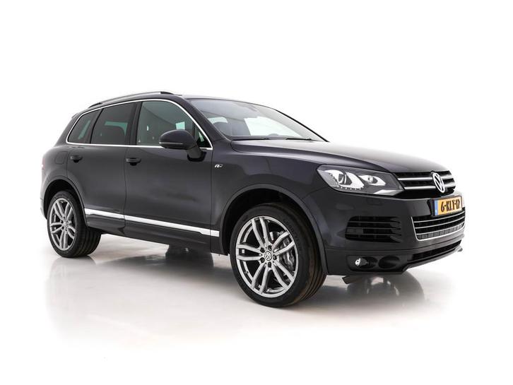 Volkswagen Touareg 3.0 TDI R-line-Sportpack AWD Aut. *FULL-L, Auto's, Volkswagen, Bedrijf, Te koop, Touareg, 4x4, ABS, Airbags