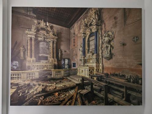 Wandfoto verlaten kerk Italië, Huis en Inrichting, Woonaccessoires | Schilderijen, Tekeningen en Foto's, Gebruikt, Foto of Poster