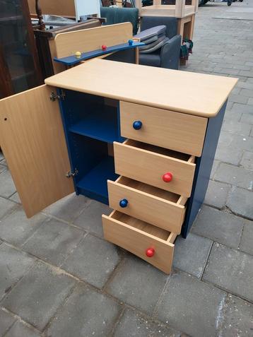 Kinderkamer  beschikbaar voor biedingen